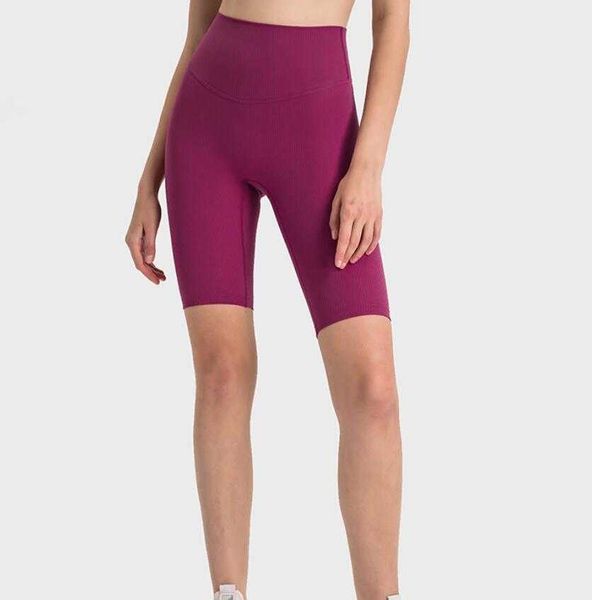 lu-385 yoga striped rib 3d micro pressure align shorts high waist pants without t-line tight golf tennis biker sports fitness capris for wom, White;black
lu-385 yoga striped rib 3d micro pressure align shorts high waist pants without t-line tight golf tennis biker sports fitness capris for wom, White;black