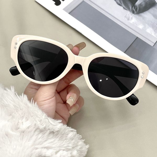 ultra light small frame cat's eye sunglasses for women classic versatile sunglasses for men sun protection and uv protection sunglasses, White;black
ultra light small frame cat's eye sunglasses for women classic versatile sunglasses for men sun protection and uv protection sunglasses, White;black