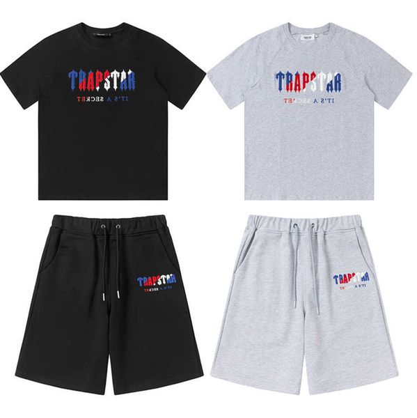 men's t-shirts tracksuits stock trapstar t-shirt embroidery flocking letter men women t shirt set shorts a new design 88ess, White;black
men's t-shirts tracksuits stock trapstar t-shirt embroidery flocking letter men women t shirt set shorts a new design 88ess, White;black