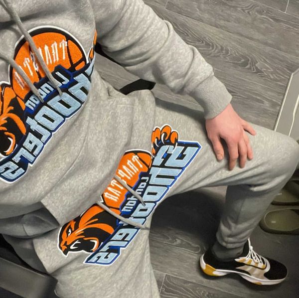 men's tracksuits fw trapstar tiger head towel embroidered hoodie men woman fleece sweater hooded 9ess, Gray
men's tracksuits fw trapstar tiger head towel embroidered hoodie men woman fleece sweater hooded 9ess, Gray