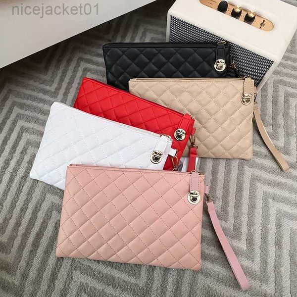 women's bag bags embroidered lingge handbag 2023 new fashion versatile women's pu handbag
women's bag bags embroidered lingge handbag 2023 new fashion versatile women's pu handbag