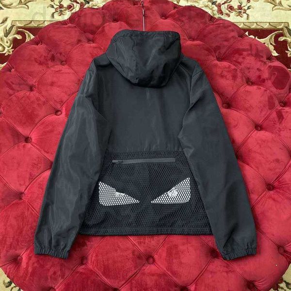 men's jackets designer high ion hooded jacket mens windreaker designer jackets nylon waterproof trench coat small monster emroidery zip, Black;brown
men's jackets designer high ion hooded jacket mens windreaker designer jackets nylon waterproof trench coat small monster emroidery zip, Black;brown