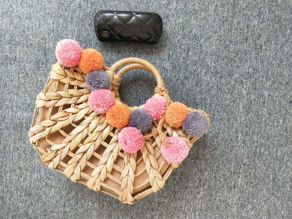 2023 new internet celebrity with hollowed out women's straw bag, summer women's bag, beach bag 230518