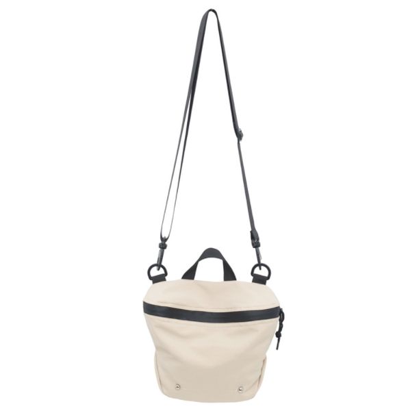 2023 satchel male ins super fashion casual one shoulder bag couple small bag personality tide brand port wind cross body bag
2023 satchel male ins super fashion casual one shoulder bag couple small bag personality tide brand port wind cross body bag