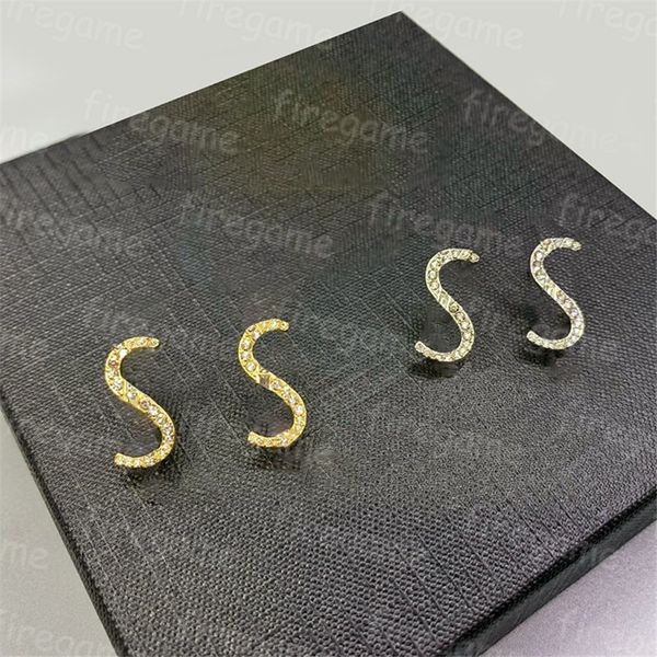 gold silver studs wedding crystal earring classic simple women party jewelry luxury brand never fade, Golden;silver
gold silver studs wedding crystal earring classic simple women party jewelry luxury brand never fade, Golden;silver