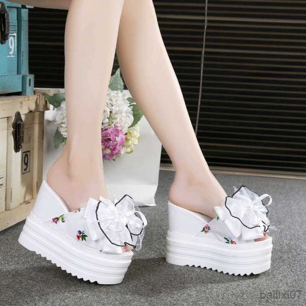slippers slippers women's summer white new all-match high heels 13cm thick bottom platform flower word wedge heel sandals outside casua, Black
slippers slippers women's summer white new all-match high heels 13cm thick bottom platform flower word wedge heel sandals outside casua, Black