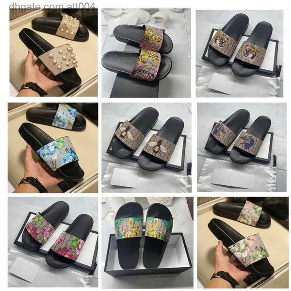 trendy slippers designer chic luxury slides classic mens and womens sandals clasp metal leather flat beach booties loafer size 36-46'&#, Black
trendy slippers designer chic luxury slides classic mens and womens sandals clasp metal leather flat beach booties loafer size 36-46'&#, Black