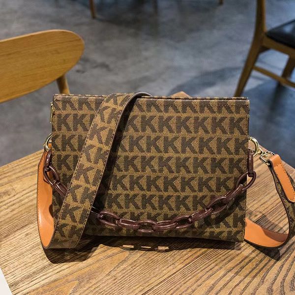 new printed small square bag fashion all-match wide strap envelope bag trendy single shoulder crossbody bag manufacturers straight sales gre
new printed small square bag fashion all-match wide strap envelope bag trendy single shoulder crossbody bag manufacturers straight sales gre