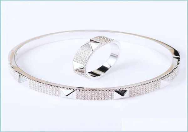 bangle jewelry fashion exaggeration classic geometry micro inlaid zirconia bracelet ring set womens gift drop delivery 2022 bracel4674249, Black
bangle jewelry fashion exaggeration classic geometry micro inlaid zirconia bracelet ring set womens gift drop delivery 2022 bracel4674249, Black