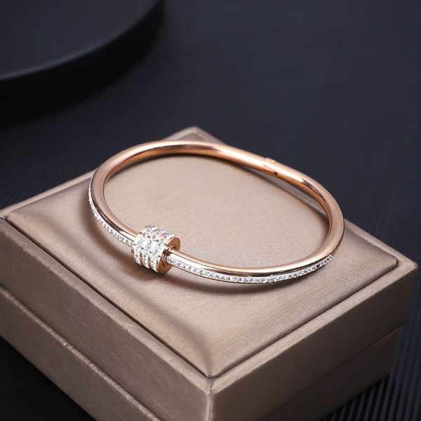 designer jewelry bracelet small man waist titanium steel 18k gold plated ladies rally gift, White
designer jewelry bracelet small man waist titanium steel 18k gold plated ladies rally gift, White
