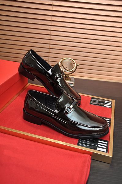 2023 male dress shoes classic business flats men's fashion elegant formal wedding genuine leather loafers men brand slip on office oxfo, Black
2023 male dress shoes classic business flats men's fashion elegant formal wedding genuine leather loafers men brand slip on office oxfo, Black