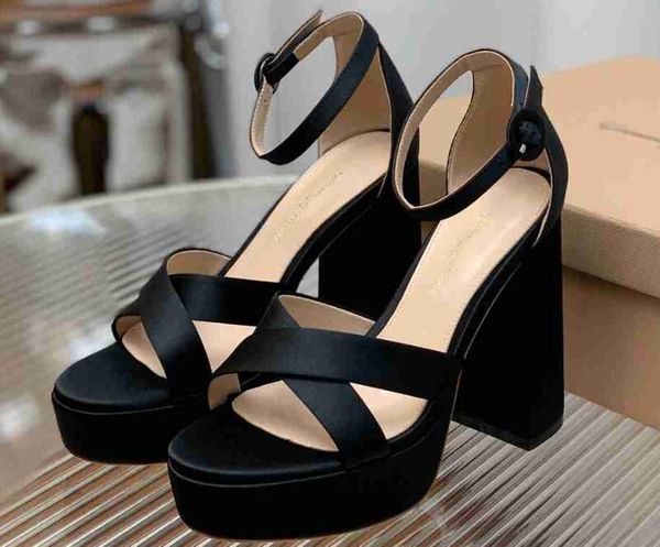 realfine888 dress shoes 5a gr8186330 gianvitrosi 11.5cm high heels sandals 3.5cm platform pumps slippers fashion shoe for women size 35-41, Black
realfine888 dress shoes 5a gr8186330 gianvitrosi 11.5cm high heels sandals 3.5cm platform pumps slippers fashion shoe for women size 35-41, Black