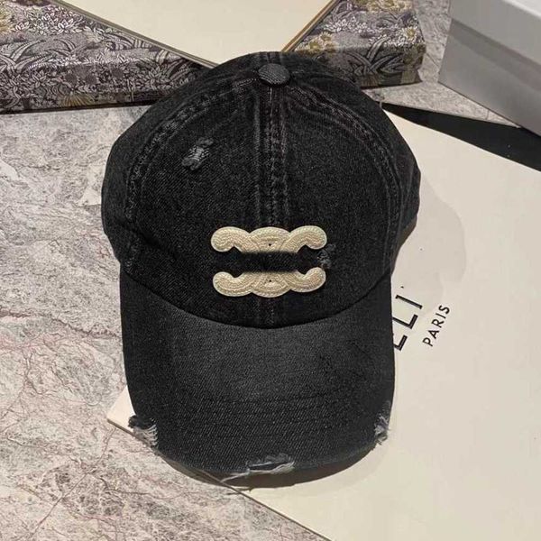 designer triomphe cap saijia jeans c-letter triumphal arch embroidered baseball hats korean fashion brand men's and women's duck t, Blue;gray
designer triomphe cap saijia jeans c-letter triumphal arch embroidered baseball hats korean fashion brand men's and women's duck t, Blue;gray