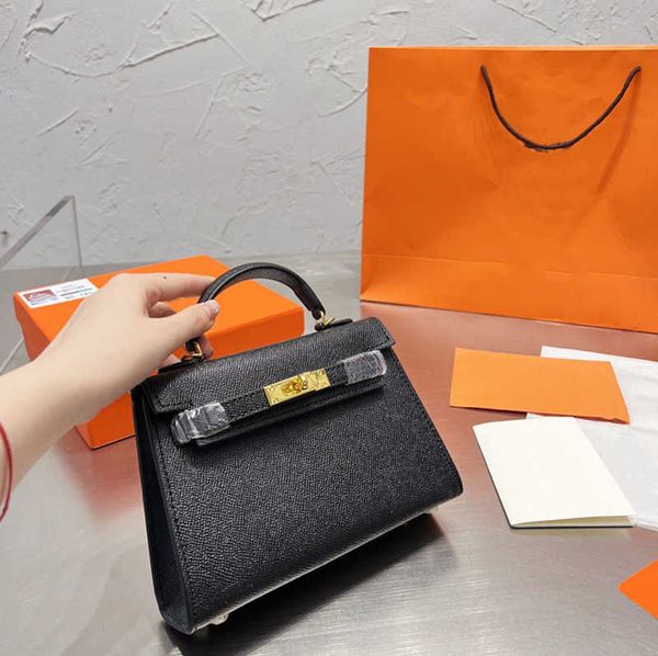 cosmetic bags cases 9a handmade wax line bags luxury ladies handbag original classic togo leather large capacity shopping brand shoulder bag
cosmetic bags cases 9a handmade wax line bags luxury ladies handbag original classic togo leather large capacity shopping brand shoulder bag