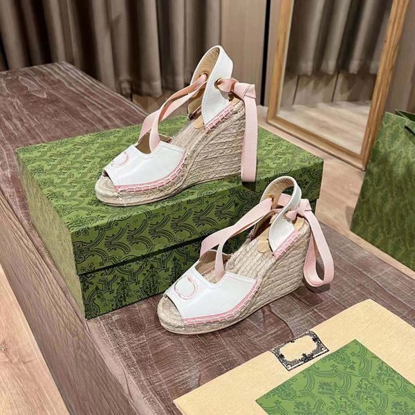 fashion designer women shoes heels sandals fashion beach thick bottom dress shoe alphabet lady sandal leather high heel lides by 9 024, Black
fashion designer women shoes heels sandals fashion beach thick bottom dress shoe alphabet lady sandal leather high heel lides by 9 024, Black