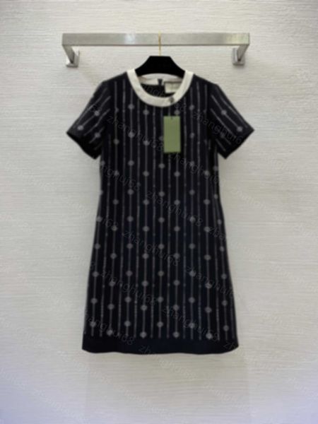 23ss womens designer clothing summer dresses women dress full drill small a version type color collision round neck short-sleeved dress wome, Black;gray
23ss womens designer clothing summer dresses women dress full drill small a version type color collision round neck short-sleeved dress wome, Black;gray