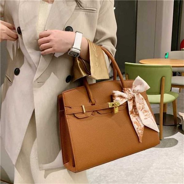 birkinss women 9a bags handmade 2023 fashionable womens handbag large capacity live broadcast womens simple lock 18lil
birkinss women 9a bags handmade 2023 fashionable womens handbag large capacity live broadcast womens simple lock 18lil