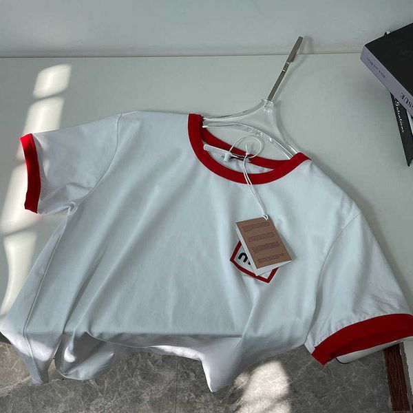 short sleeved women's 23ss early spring style color contrast binding flocking square letters simple casual slim t-shirt, White
short sleeved women's 23ss early spring style color contrast binding flocking square letters simple casual slim t-shirt, White