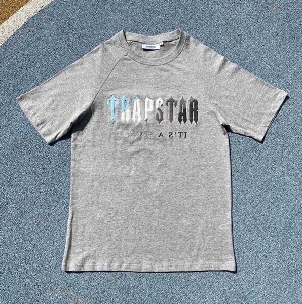 23ss summer trapstar man designers clothes mens women short t shirts tracksuit tees or shorts sport t-shirt high street hip hop breathable d, White;black
23ss summer trapstar man designers clothes mens women short t shirts tracksuit tees or shorts sport t-shirt high street hip hop breathable d, White;black