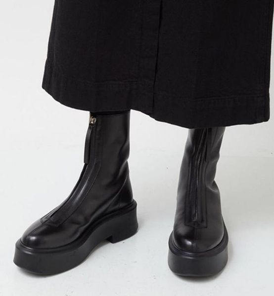 brand ankle boots genuine leather thick sole motorcycle boots women front zip round toe winter platform woman short botas9211139, Black
brand ankle boots genuine leather thick sole motorcycle boots women front zip round toe winter platform woman short botas9211139, Black