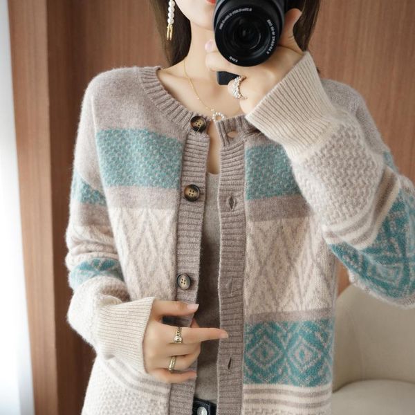 sweaters 2021 winter new pure cashmere cardigan women color matching plus size sweater 100%wool shirt oneck knit thick coat lady jacket, White;black
sweaters 2021 winter new pure cashmere cardigan women color matching plus size sweater 100%wool shirt oneck knit thick coat lady jacket, White;black