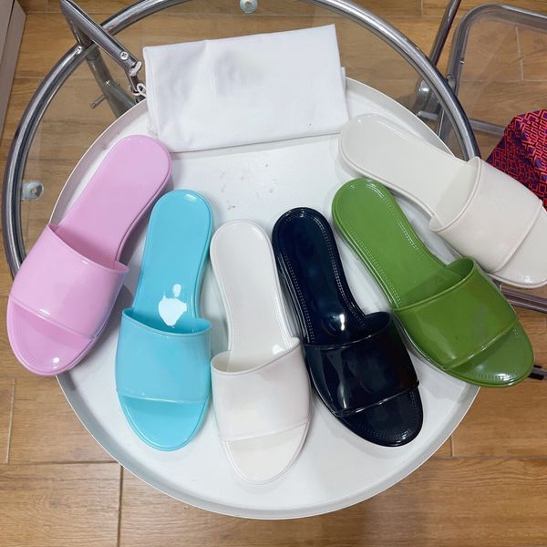 eleanor jelly slide sandals low heels for womens ladies black white pink rubber chunky wedge emboss designer slides sandale summer sliders
eleanor jelly slide sandals low heels for womens ladies black white pink rubber chunky wedge emboss designer slides sandale summer sliders