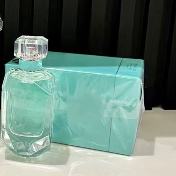 female perfume bottle glass 75ml diamond shape square perfumes transparent fast postage
female perfume bottle glass 75ml diamond shape square perfumes transparent fast postage
