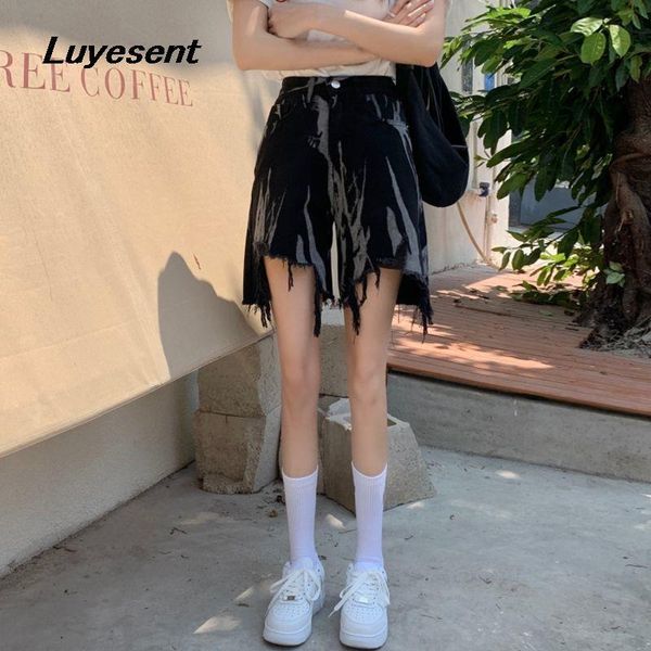 jeans gothic lady black tie dye short jeans summer women broken tassel irregular denim wide leg pants korean fashion harajuku shorts, Blue
jeans gothic lady black tie dye short jeans summer women broken tassel irregular denim wide leg pants korean fashion harajuku shorts, Blue