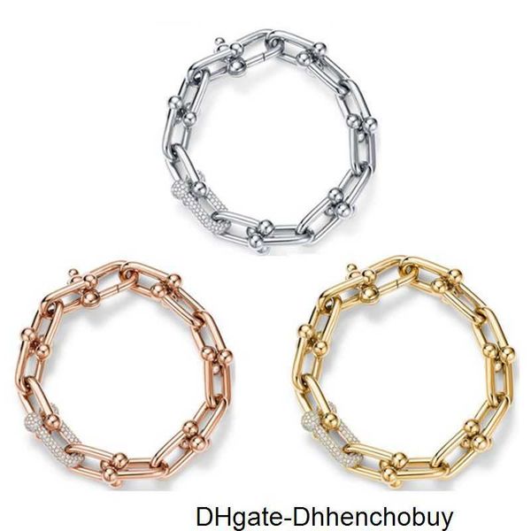 tiff designer bracelet u-shaped joint surround bracelet chain inlaid with diamond vintage metal texture horseshoe shaped girlfriend holiday, Golden;silver
tiff designer bracelet u-shaped joint surround bracelet chain inlaid with diamond vintage metal texture horseshoe shaped girlfriend holiday, Golden;silver