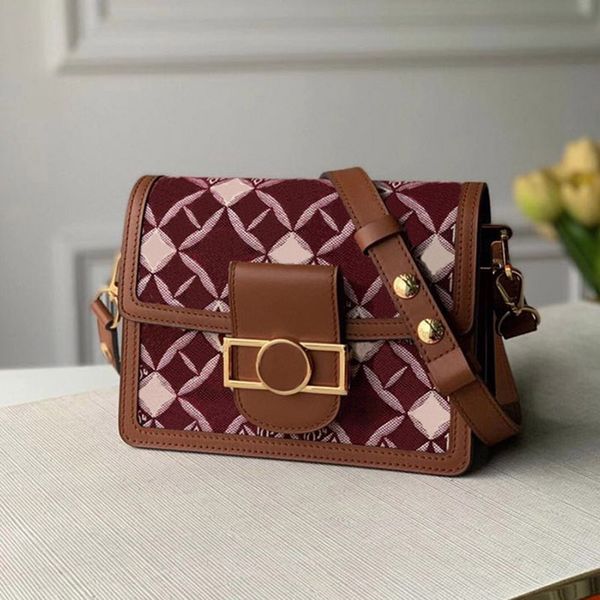 designer handbag luxury flap bag 20cm genuine leather shoulder bag delicate knockoff crossbody bag with box yl030
designer handbag luxury flap bag 20cm genuine leather shoulder bag delicate knockoff crossbody bag with box yl030