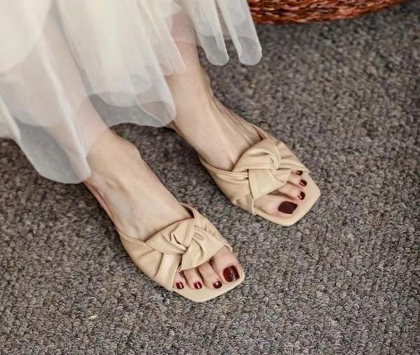 stylishbox t21042301 black beige calf skin sandals genuine leather knot kitten heels slides7683258
stylishbox t21042301 black beige calf skin sandals genuine leather knot kitten heels slides7683258