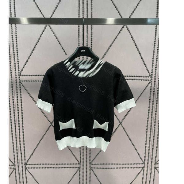 23ss womens designer clothing womens knits new letter neckline love flash drill short sleeve womens clothes a1, White
23ss womens designer clothing womens knits new letter neckline love flash drill short sleeve womens clothes a1, White