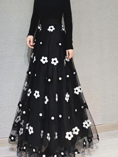 capris long midi elegant skirt women embroidery flower mesh skirts 2022 new korean style jupes japanese sweet saia feminina, Black;white
capris long midi elegant skirt women embroidery flower mesh skirts 2022 new korean style jupes japanese sweet saia feminina, Black;white