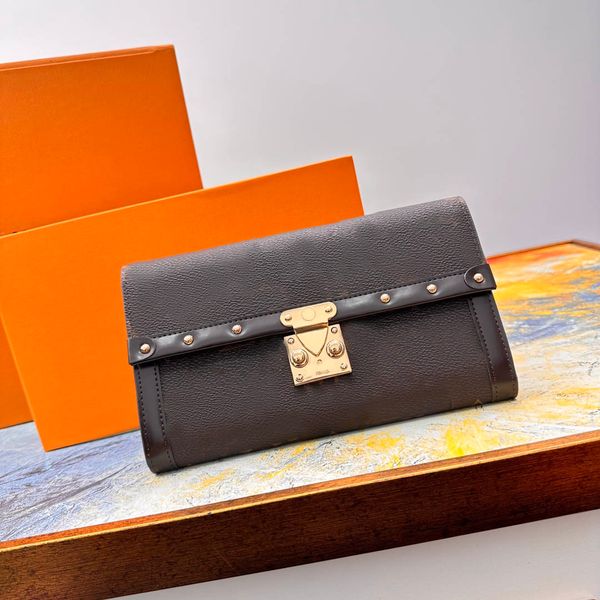 woman wallet designer wallet original quality purse genuine leather brown flower wallet with lock card holders luxury women long thin purses, Red;black
woman wallet designer wallet original quality purse genuine leather brown flower wallet with lock card holders luxury women long thin purses, Red;black