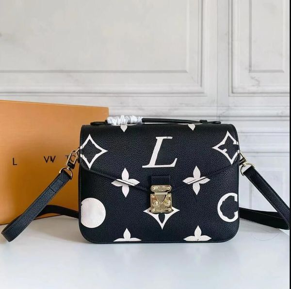 fashion 7a handbags shoulder handbag leather bags crossbody chain gold handbag metal silver luxurys designer genuine flip cover diagonal mes
fashion 7a handbags shoulder handbag leather bags crossbody chain gold handbag metal silver luxurys designer genuine flip cover diagonal mes