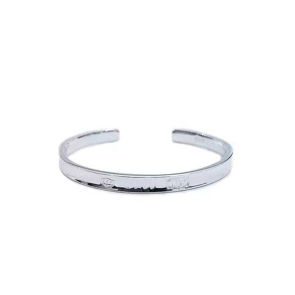 selling item tiffay 1837 bracelet sterling silver open valentine's day gift for men and women fashionable simple with logo z8j9, Black
selling item tiffay 1837 bracelet sterling silver open valentine's day gift for men and women fashionable simple with logo z8j9, Black