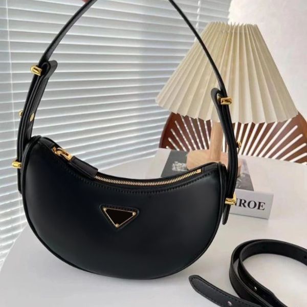 classic luxury half moon bag womens gym cowhide prad shoulder hand bag mens designer crossbody tote chest cosmetic bags triangle hobo clutch
classic luxury half moon bag womens gym cowhide prad shoulder hand bag mens designer crossbody tote chest cosmetic bags triangle hobo clutch