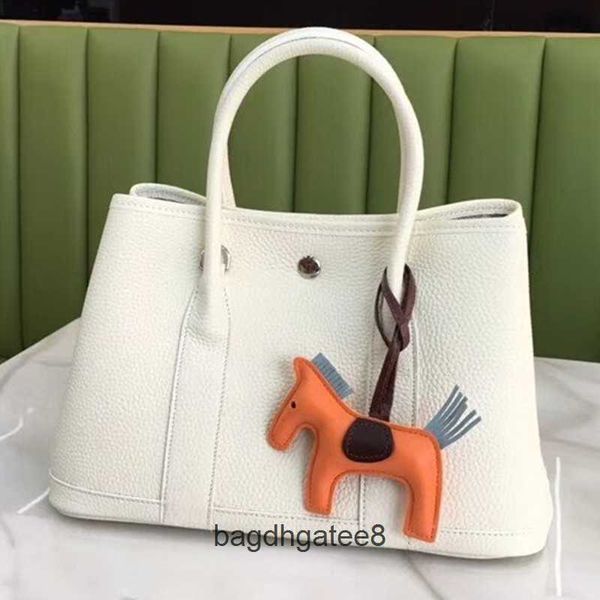 shopping 2023 bag garden party bags designer cowhide totes women's one shoulder bucket oblique span simple handheld big s5sy
shopping 2023 bag garden party bags designer cowhide totes women's one shoulder bucket oblique span simple handheld big s5sy