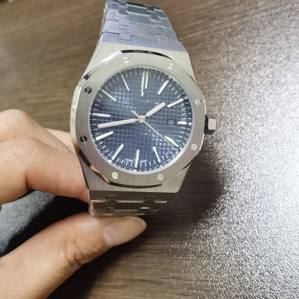 men's three-pin automatic mechanical classic calendar watch silver white steel strap stainless steel strap watch, Slivery;golden
men's three-pin automatic mechanical classic calendar watch silver white steel strap stainless steel strap watch, Slivery;golden