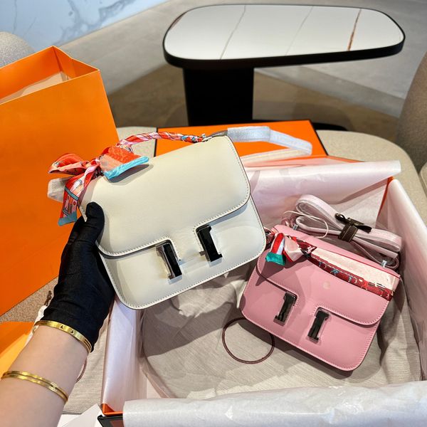 simple style bag lady genuine leather crossbags designer flap women handbag fashion handbags classic series crossbag great quality wallets 
simple style bag lady genuine leather crossbags designer flap women handbag fashion handbags classic series crossbag great quality wallets