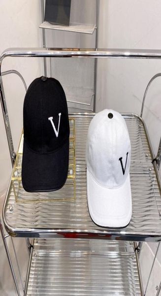 casual ball caps fashionable hat available in black and white classic design for man woman breathable fabric cap 446403, Blue;gray
casual ball caps fashionable hat available in black and white classic design for man woman breathable fabric cap 446403, Blue;gray