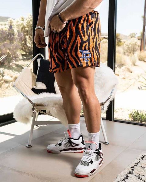 fashion basketball shorts casual sports hole pants five point pants fitness quick drying shorts, White;black
fashion basketball shorts casual sports hole pants five point pants fitness quick drying shorts, White;black