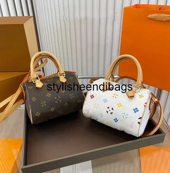 designer boston bags women shoulder handbags bag brown leather totes brand originality bag fashion flower clutch tote purse designers pillow
designer boston bags women shoulder handbags bag brown leather totes brand originality bag fashion flower clutch tote purse designers pillow