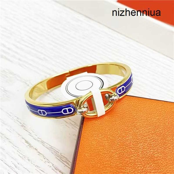 single bangle bracelets for woman designer h home pig nose senior sense exquisite luxury bracelets men temperament fashion jewelry he01 kpia, Black
single bangle bracelets for woman designer h home pig nose senior sense exquisite luxury bracelets men temperament fashion jewelry he01 kpia, Black