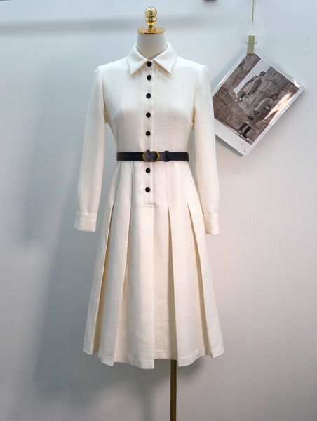work dresses 2023 european designer designs new style temperament polo button dress for early spring, White;black
work dresses 2023 european designer designs new style temperament polo button dress for early spring, White;black