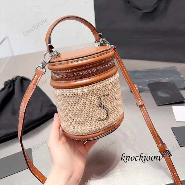 designer shoulder bag raffia straw bag women's mini bucket bag cow leather hand-woven craft metal letter logo decoration ladies crossbo
designer shoulder bag raffia straw bag women's mini bucket bag cow leather hand-woven craft metal letter logo decoration ladies crossbo