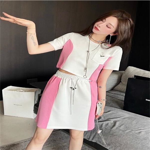 designer women's two piece dress summer classic short sleeve t-shirt with skirt sets casual triangle letter dresses tracksuits, White
designer women's two piece dress summer classic short sleeve t-shirt with skirt sets casual triangle letter dresses tracksuits, White
