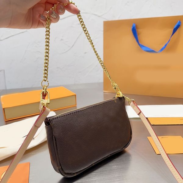 mahjong bag chains bag crossbody luxury designer brand bags fashion shoulder handbags women letter purse phone wallet metallic lady
mahjong bag chains bag crossbody luxury designer brand bags fashion shoulder handbags women letter purse phone wallet metallic lady