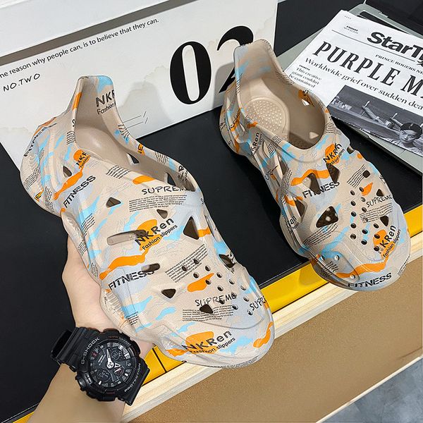 sandals new platform slippers summer men's sports hole shoes print trend fashion non slip sports sandals wk22588-01, Black
sandals new platform slippers summer men's sports hole shoes print trend fashion non slip sports sandals wk22588-01, Black