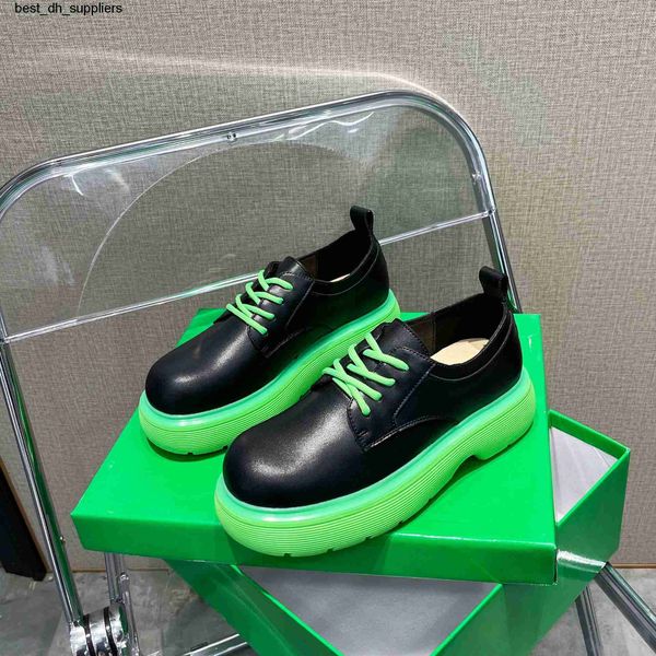 2021 internet sensation same round toe lace up small leather shoes for women trendy sponge cake thick sole raised sole green sole black sole
2021 internet sensation same round toe lace up small leather shoes for women trendy sponge cake thick sole raised sole green sole black sole